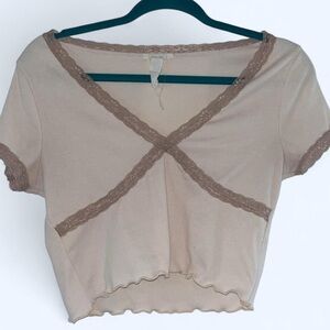 Sexy Lace Trim Crop Top
